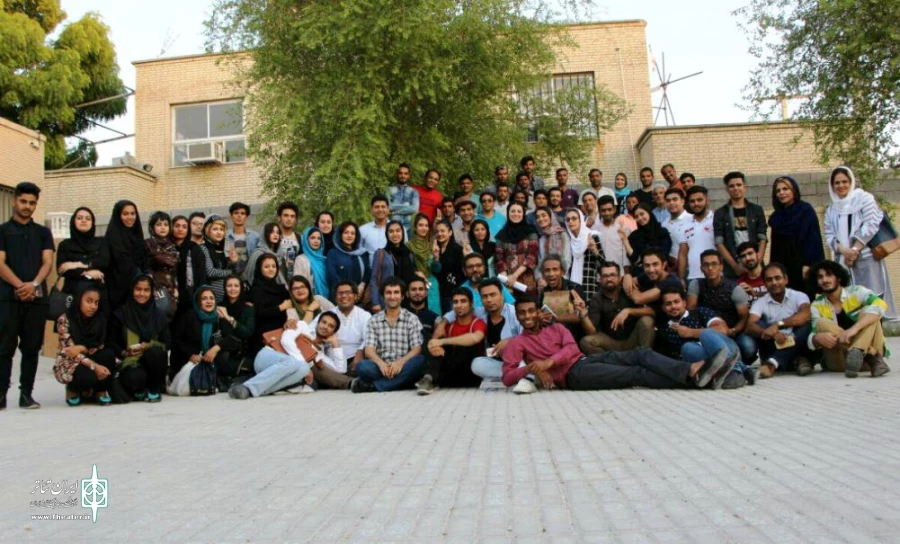 تئاتر کاربردی