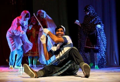 در جشنواره ملی تئاتر کودک و نوجوان و نمایش عروسکی رضوی بندرعباس

«بهار برای بهار نمی آید» اجرا شد
