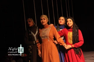 « سکوت کغارها» در میناب به صحنه رفت