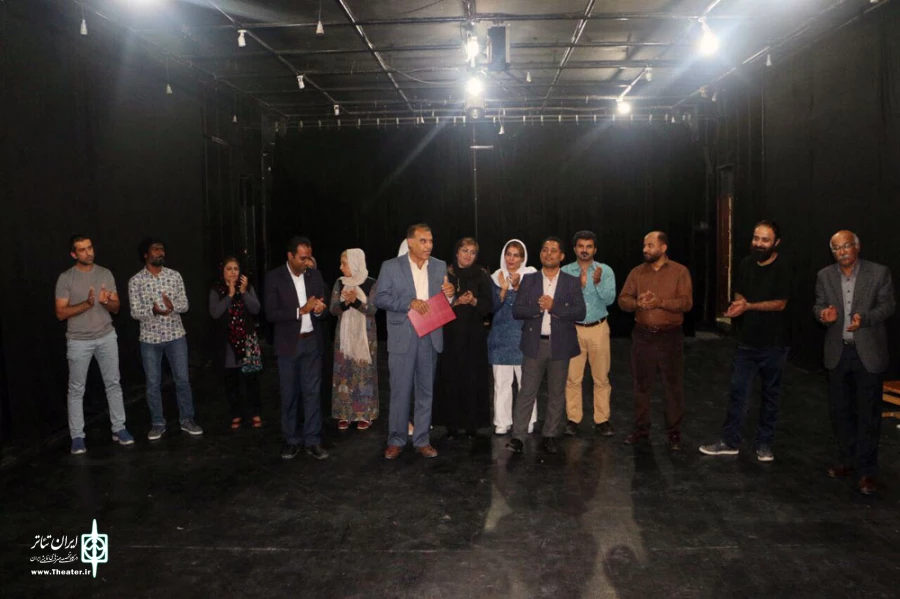 برگزاری مراسم گرامیداشت روزجهانی تئاترباحضورپیشکسوتان و هنرمندان تئاتراستان