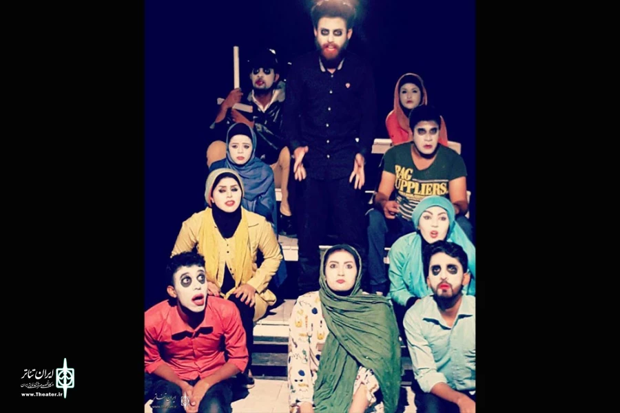 «کشتارخنده» درتماشاخانه آفتاب بندرعباس به  صحنه رفت 2