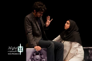 «هفت کوپه از یک قطار» به روی صحنه رفت