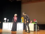 نمایش عروسکی ببعی و گرگ سرآشپز به روی صحنه رفت 3