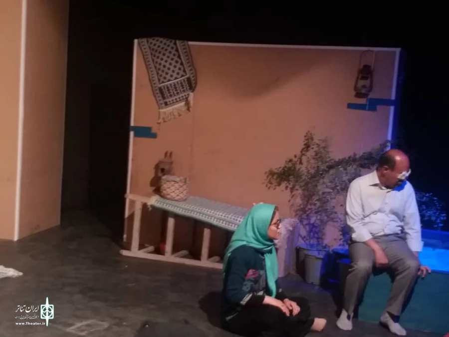 نمایش «شروعی دیگر» از یزد به روی صحنه رفت 3