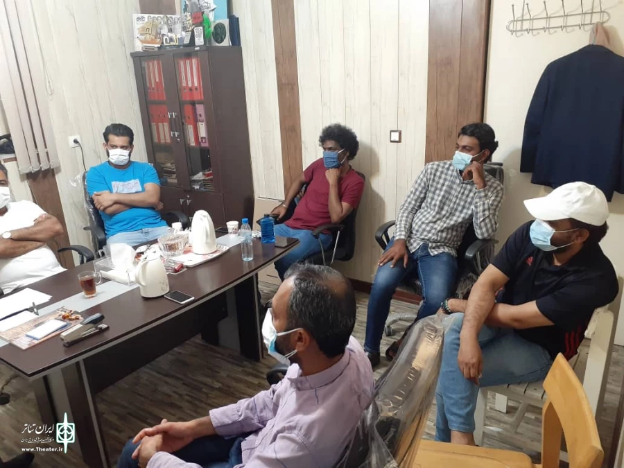 سلامت و جان هنرمندان برای ما مهم تر ازجشنواره است 2