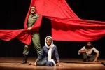 نمایش«هیچ» در میناب به روی صحنه رفت 3
