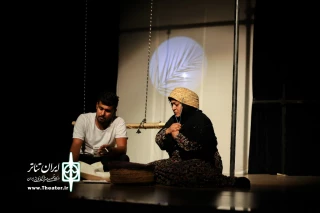 از 17 تا 30 آذرماه جاری

میزبانی سالن کوثر شهرستان پارسیان از نمایش «آواز ققنوس نشسته بر هیزم دریا»