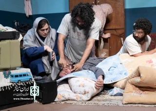 نگاهی به نمایش هملت پشتکوهی

تلنگری به نسل جدید
