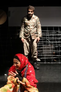 گزارش تصویری از نمایش وقت خوب مردن/عکاس :غلامرضا رحیمیان