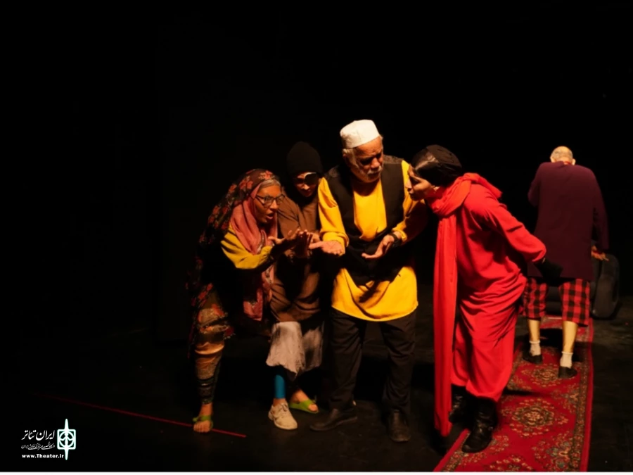 نمایش کمدی «چشم در برابر چشم» در بندر عباس روی صحنه رفت 2