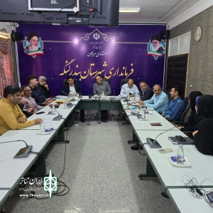 در نشست هیئت مدیره انجمن با فرماندار و شهردار بندرلنگه و بندر کُنگ مطرح شد

تماشاخانه بندر لنگه به بهره برداری می‌رسد